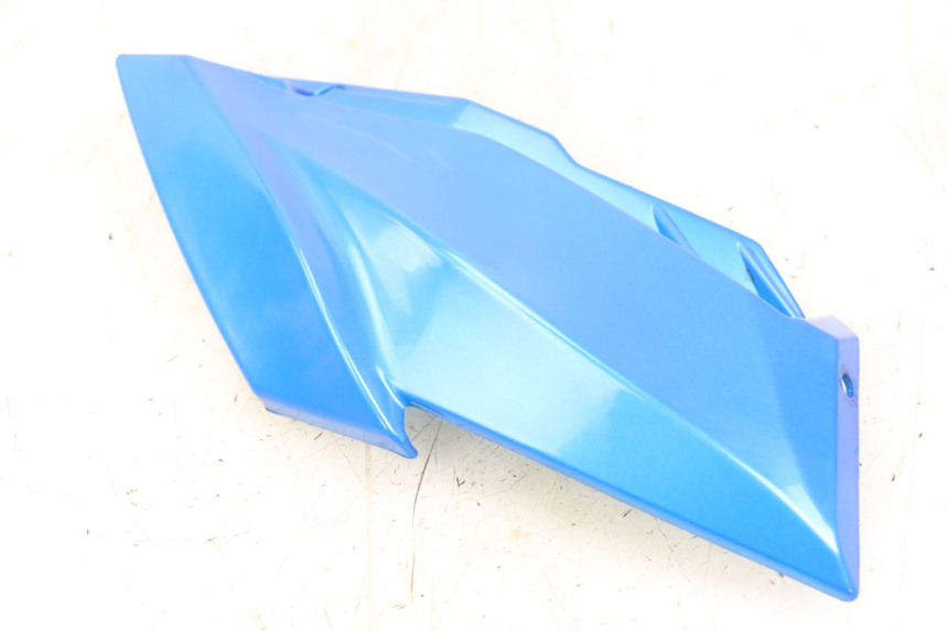 photo de CARENADO FRONTAL INTERIOR IZQUIERDA EBROH BRAVO GLE 1 (2020 - 2024) - Otra perspectiva