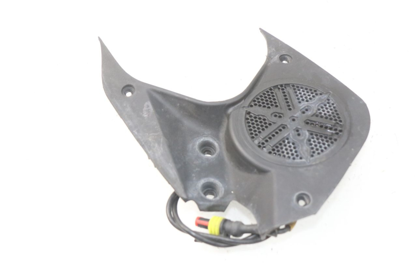 photo de CARENADO FRONTAL INTERIOR IZQUIERDA YAMAHA FJR ABS 1300 (2006 - 2012) - Primer plano técnico