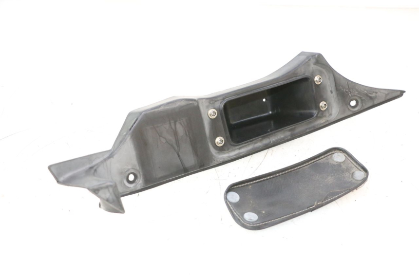 photo de CARENADO FRONTAL INTERIOR IZQUIERDA KAWASAKI GPX F ZX750F 750 (1986 - 1990) - Vista principal