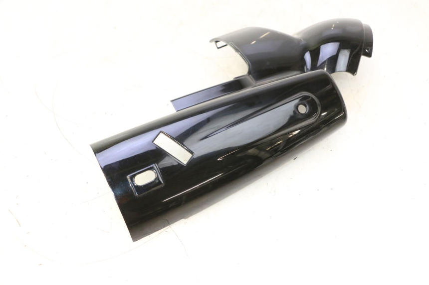 photo de CARENADO FRONTAL INTERIOR IZQUIERDA HARLEY DAVIDSON ROAD GLIDE FLTRXSE 1920 (2018 - 2022) - Marcados y referencias originales