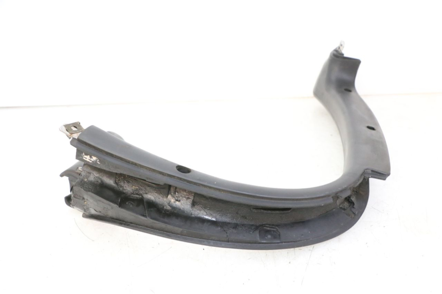 photo de CARENADO FRONTAL INTERIOR BMW C1 125 (2000 - 2003) - Características distintivas
