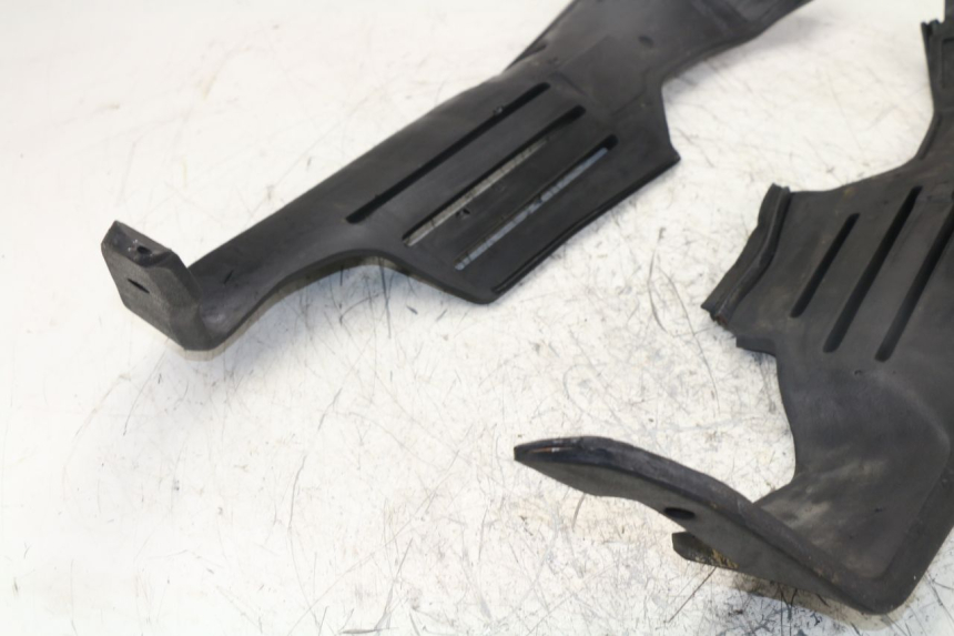 photo de CARENADO FRONTAL INTERIOR BMW K 75 RT ABS 750 (1989 - 1997) - Zoom estado de uso