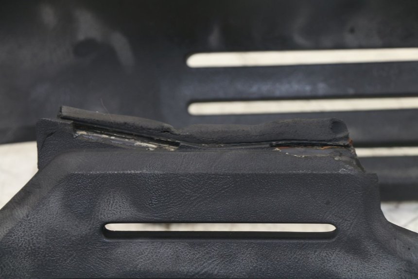 photo de CARENADO FRONTAL INTERIOR BMW K 75 RT ABS 750 (1989 - 1997) - Marcados y referencias originales