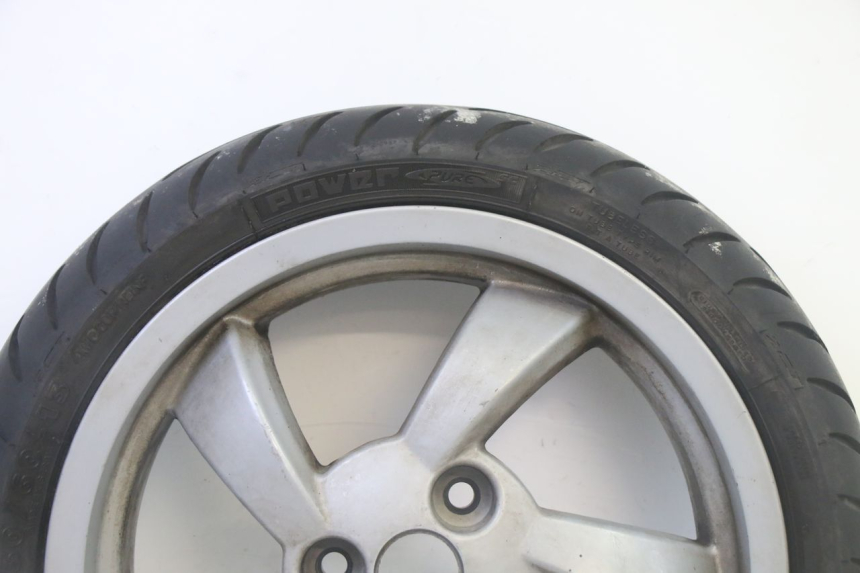 photo de LLANTA TRASERA Y NEUMÁTICO PEUGEOT CITYSTAR 50 (2013 - 2017) - Zoom sobre los componentes