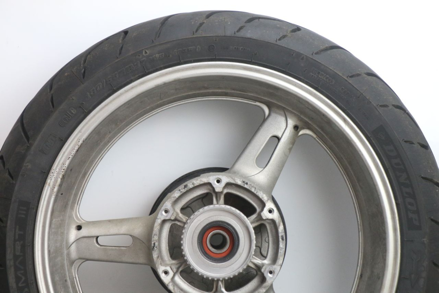 photo de LLANTA TRASERA Y NEUMÁTICO YAMAHA FJR 1300 (2001 - 2005) - Detalle de la pieza