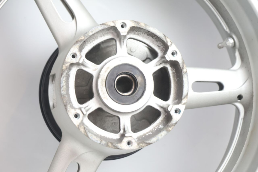 photo de LLANTA TRASERA Y NEUMÁTICO YAMAHA FJR 1300 (2001 - 2005) - Recambio usado revisado