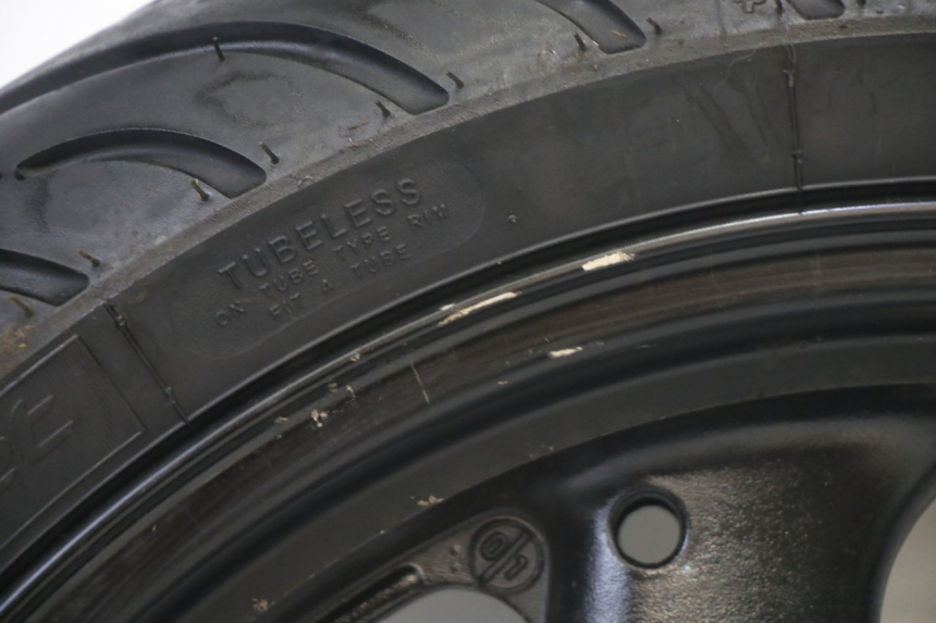 photo de LLANTA TRASERA Y NEUMÁTICO SUZUKI GS GSE 500 (2001 - 2003) - Características distintivas