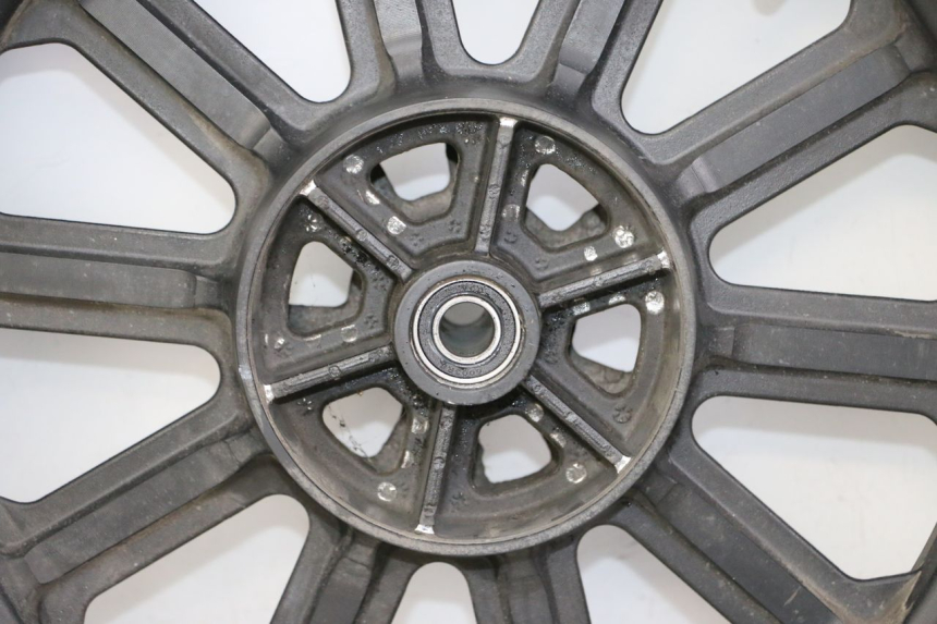 photo de LLANTA TRASERA Y NEUMÁTICO KEEWAY K-LIGHT KLIGHT 125 (2018 - 2025) - Características distintivas