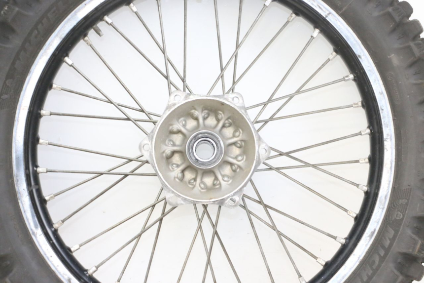 photo de LLANTA TRASERA Y NEUMÁTICO KAWASAKI KXF KX-F 250 (2017 - 2019) - Detalle de la pieza