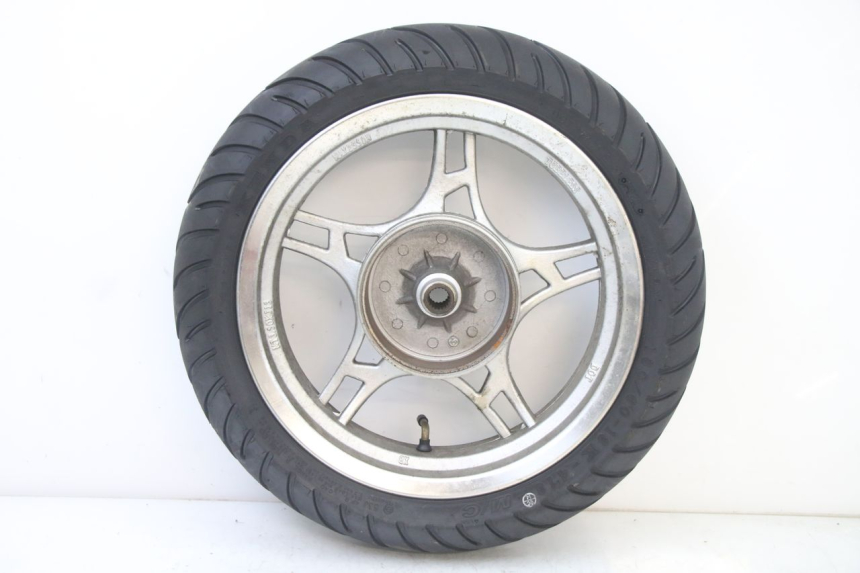 photo de LLANTA TRASERA Y NEUMÁTICO LONGJIA SHARPY 125 (2020 - 2024) - Vista general del producto