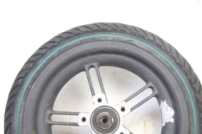 photo de LLANTA TRASERA Y NEUMÁTICO XIAOMI MI PRO 2 1 - Detalle de la pieza