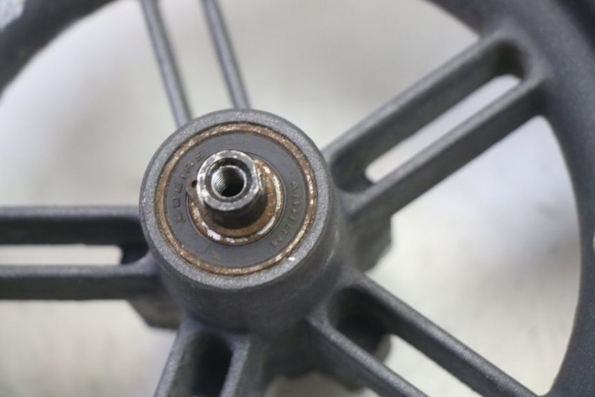 photo de LLANTA TRASERA Y NEUMÁTICO XIAOMI MI PRO 2 1 - Marcados y referencias originales