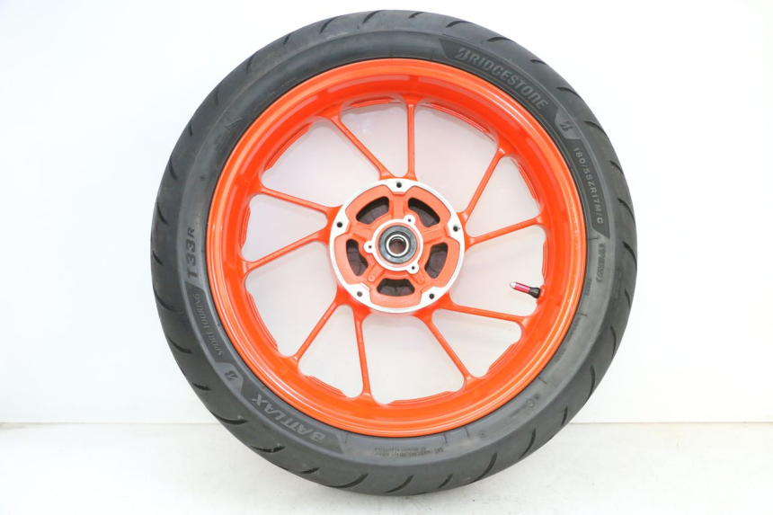 photo de LLANTA TRASERA Y NEUMÁTICO YAMAHA MT-07 MT07 ABS 700 (2018 - 2020) - Ángulo de visión alternativo