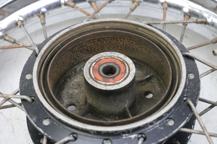 photo de LLANTA TRASERA Y NEUMÁTICO YAMAHA PW 80 (1983 - 2014) - Recambio usado revisado