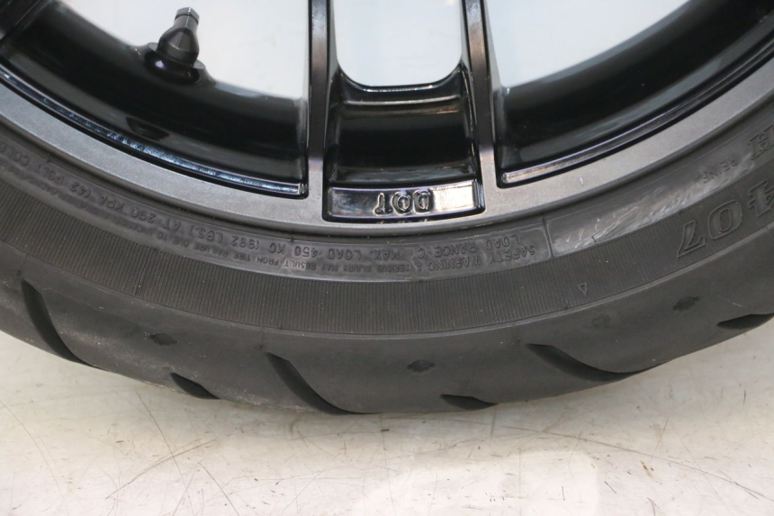 photo de LLANTA TRASERA Y NEUMÁTICO HARLEY DAVIDSON ROAD GLIDE FLTRXSE 1920 (2018 - 2022) - Marcados y referencias originales