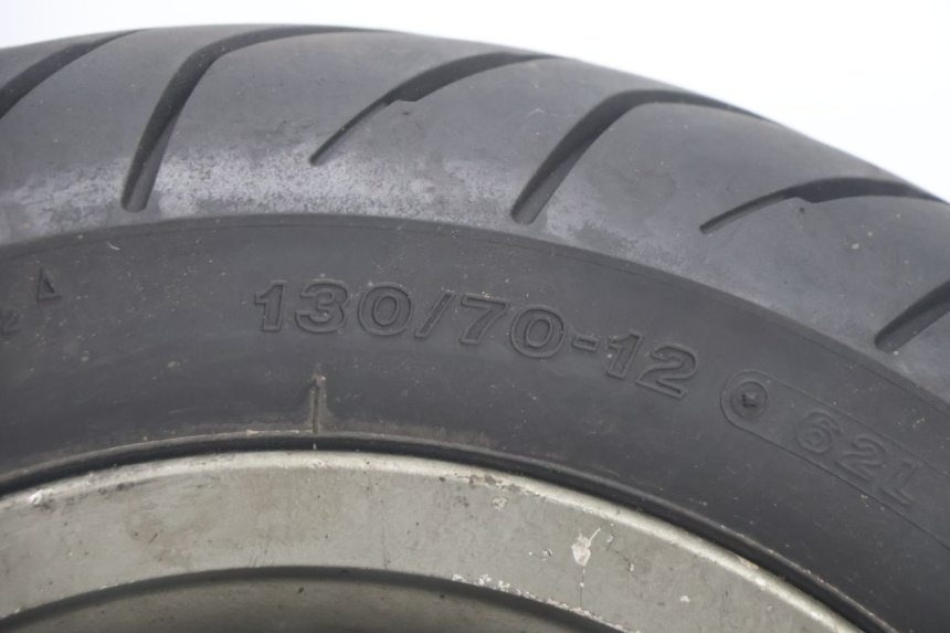 photo de LLANTA TRASERA Y NEUMÁTICO RIDE SLASH 2T 50 (2012 - 2014) - Zoom sobre los componentes