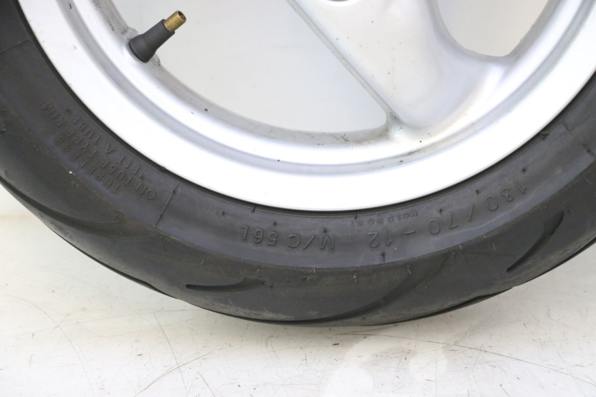 photo de LLANTA TRASERA Y NEUMÁTICO PEUGEOT SPEEDFIGHT LC 50 (1996 - 2002) - Foto de producto adicional