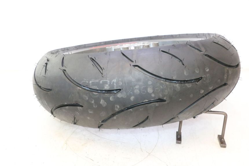 photo de LLANTA TRASERA Y NEUMÁTICO DUCATI SS IE DS CARENEE 1000 (2002 - 2006) - Recambio usado revisado