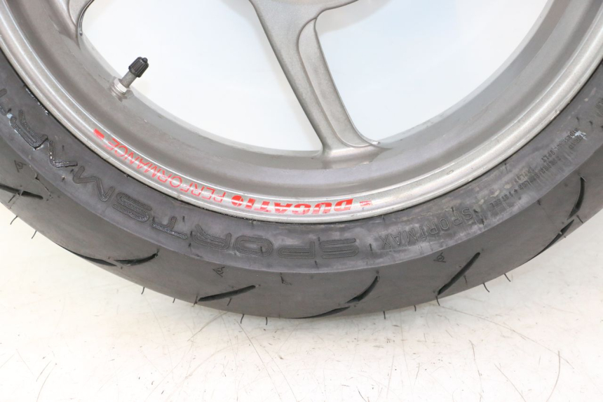 photo de LLANTA TRASERA Y NEUMÁTICO DUCATI SS IE DS CARENEE 1000 (2002 - 2006) - Marcados y referencias originales