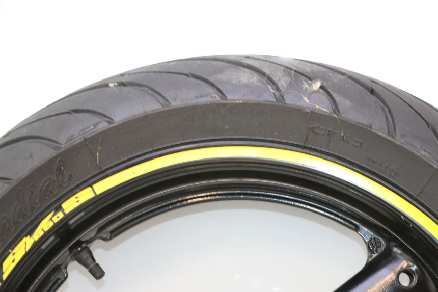 photo de LLANTA TRASERA Y NEUMÁTICO SUZUKI SV S 650 (2003 - 2009) - Recambio usado revisado