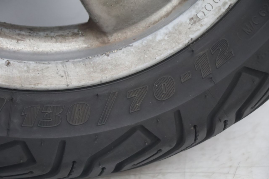 photo de LLANTA TRASERA Y NEUMÁTICO PIAGGIO X8 STREET 125 (2006 - 2007) - Ángulo de visión alternativo