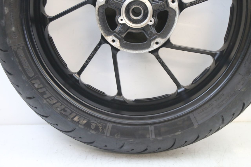 photo de LLANTA TRASERA Y NEUMÁTICO YAMAHA TRACER 7 700 (2020 - 2024) - Recambio usado revisado