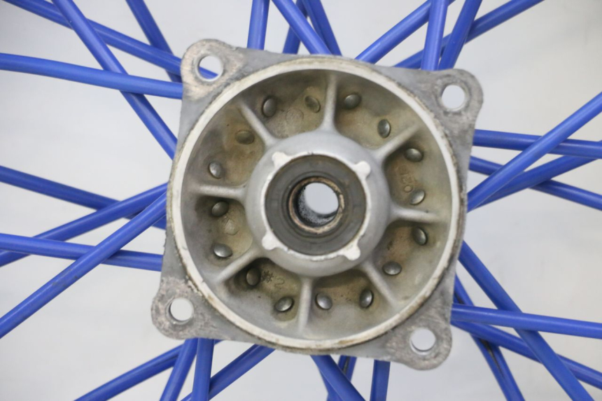 photo de LLANTA TRASERA Y NEUMÁTICO YAMAHA YZ 85 (2002 - 2018) - Ángulo de visión alternativo