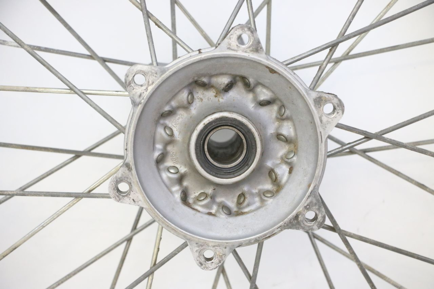 photo de LLANTA TRASERA Y NEUMÁTICO YAMAHA YZF YZ-F 450 (2014 - 2016) - Vista principal