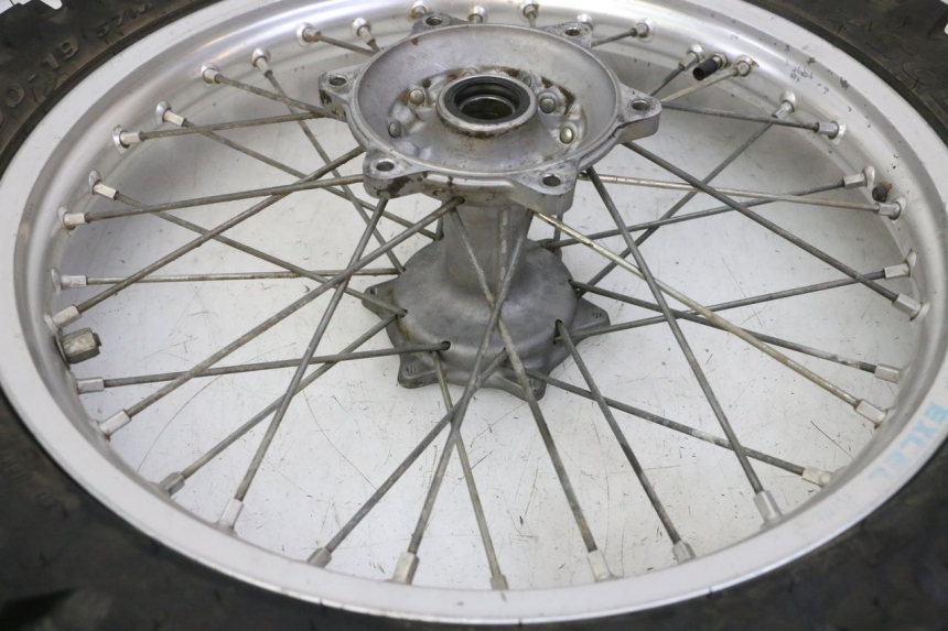 photo de LLANTA TRASERA Y NEUMÁTICO YAMAHA YZF YZ-F 450 (2014 - 2016) - Recambio usado revisado