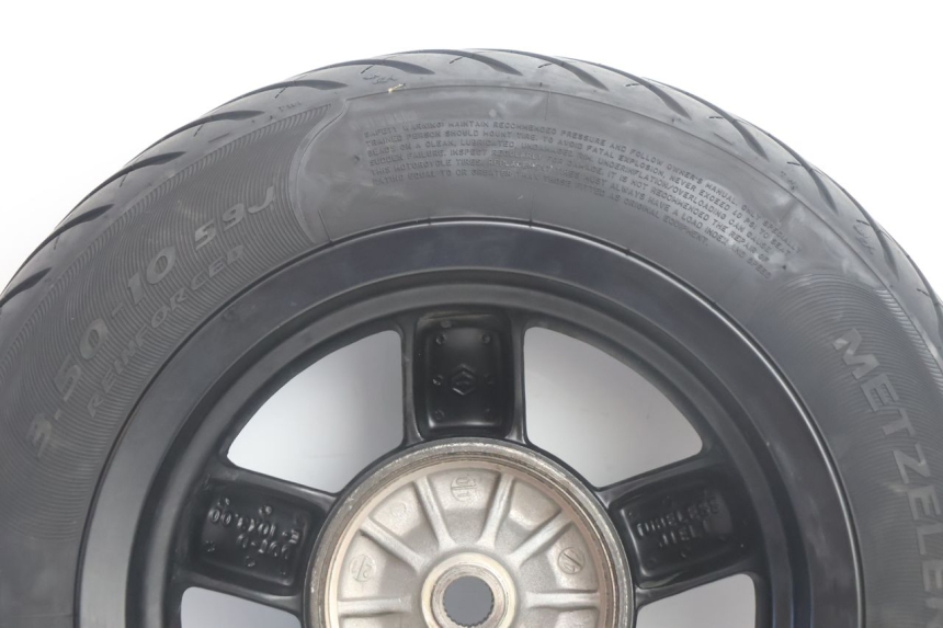 photo de LLANTA TRASERA Y NEUMÁTICO PIAGGIO ZIP IGET 4T 50 (2021 - 2023) - Detalles de los puntos de fijación