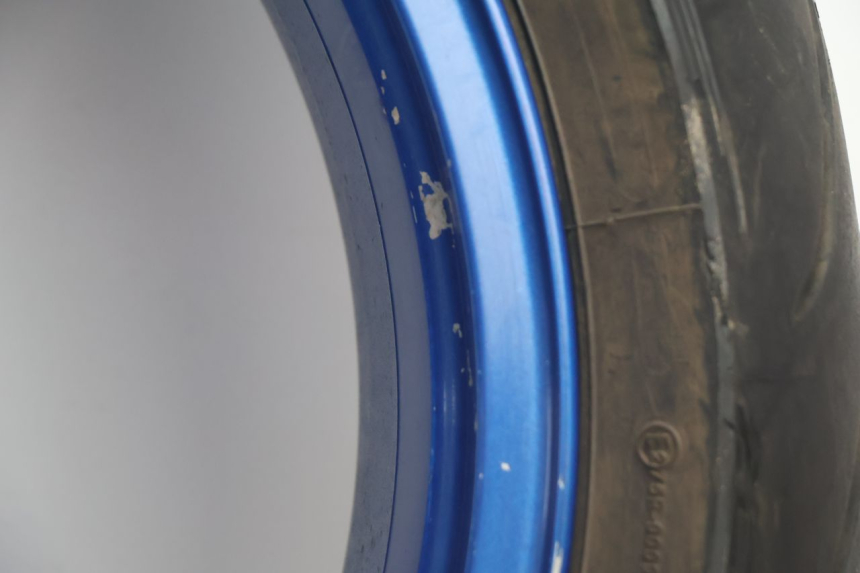 photo de LLANTA TRASERA Y NEUMÁTICO KAWASAKI ZX-6R ZX6R 600 (2000 - 2002) - Zoom calidad de ocasión