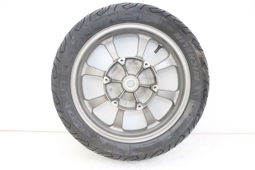 photo de LLANTA TRASERA QUADRO 3D S 350 (2013 - 2018) - Otra vista del artículo