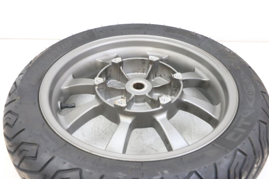 photo de LLANTA TRASERA QUADRO 3D S 350 (2013 - 2018) - Zoom estado de uso