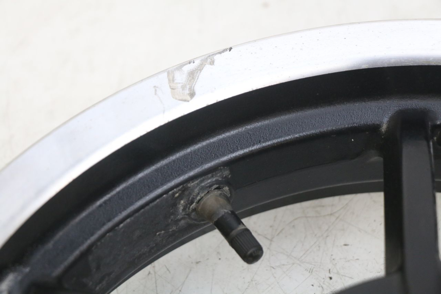 photo de LLANTA TRASERA KYMCO AGILITY 16+ 4T 50 (2018 - 2023) - Recambio usado revisado