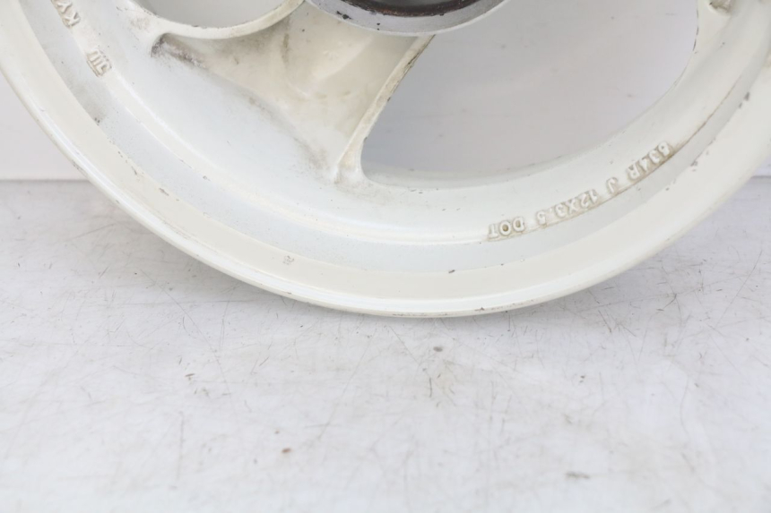 photo de LLANTA TRASERA KYMCO AGILITY 4T 50 (2005 - 2018) - Zoom estado de uso