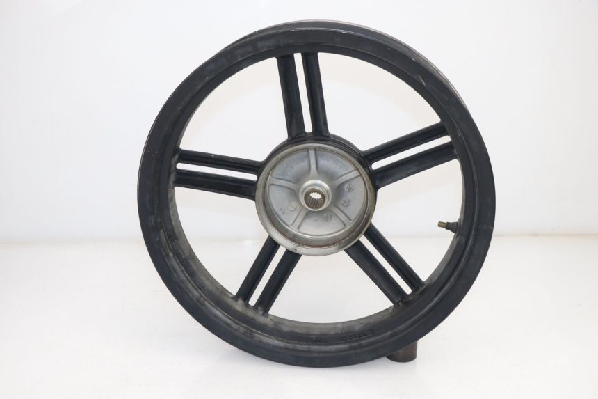 photo de LLANTA TRASERA KYMCO AGILITY CITY 50 (2008 - 2016) - Otra perspectiva