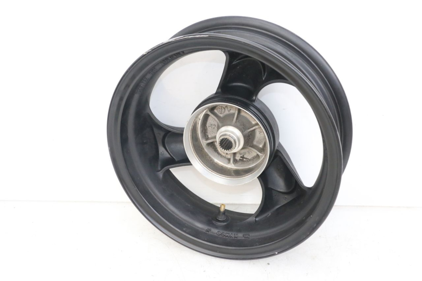 photo de LLANTA TRASERA KYMCO AGILITY FR 2T 50 (2012 - 2017) - Detalle de la pieza