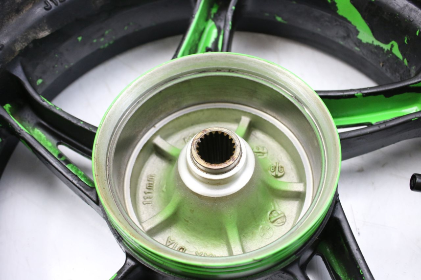 photo de LLANTA TRASERA KYMCO AGILITY NAKED RENOUVO 4T 50 (2018 - 2020) - Vista general del producto