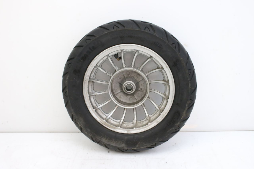 photo de LLANTA TRASERA NECO AZZURO 4T 50 (2020 - 2023) - Detalle de la pieza