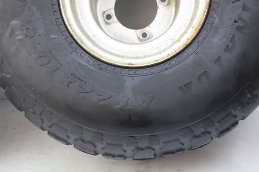 photo de LLANTA TRASERA YAMAHA BLASTER 200 (2003 - 2007) - Detalles de los puntos de fijación