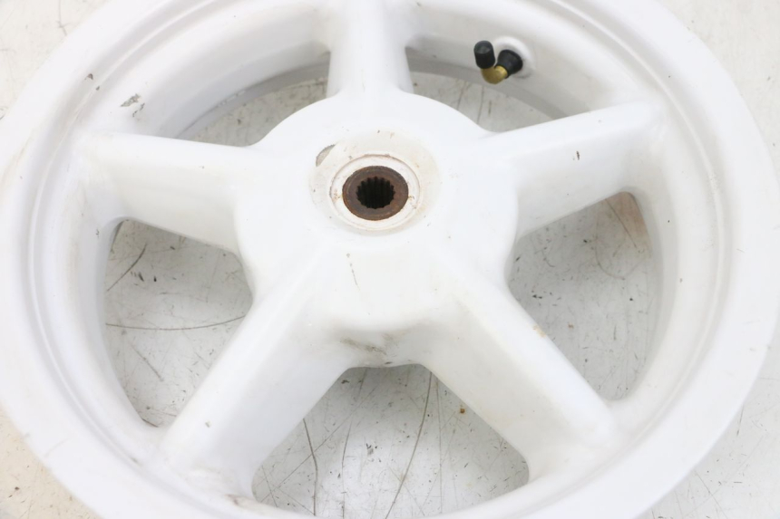 photo de LLANTA TRASERA MBK BOOSTER SPIRIT NAKED 50 (2004 - 2017) - Características distintivas