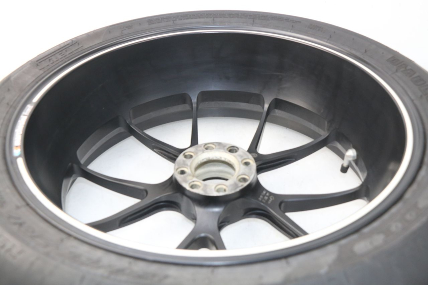 photo de LLANTA TRASERA MV AGUSTA BRUTALE R WALLY 910 (2008 - 2008) - Otra perspectiva