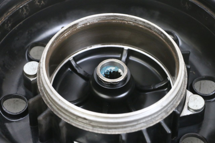 photo de LLANTA TRASERA YAMAHA BW'S EASY 50 (2013 - 2016) - Marcados y referencias originales