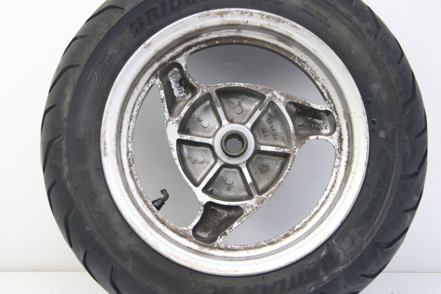 photo de LLANTA TRASERA BMW C1 125 (2000 - 2003) - Recambio usado revisado