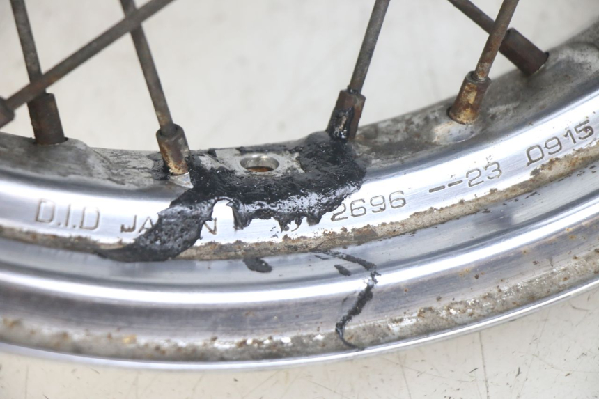 photo de LLANTA TRASERA HONDA CA REBEL 125 (1995 - 2001) - Otra perspectiva