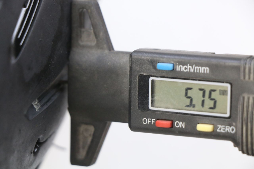 photo de LLANTA TRASERA HONDA CB R 1000 (2018 - 2023) - Otra perspectiva