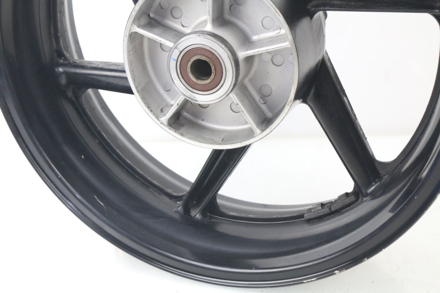 photo de LLANTA TRASERA HONDA CBR 919 RR FIREBLADE 900 (1998 - 1999) - Otra vista del artículo