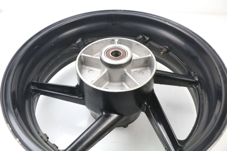 photo de LLANTA TRASERA HONDA CBR 919 RR FIREBLADE 900 (1998 - 1999) - Zoom estado de uso
