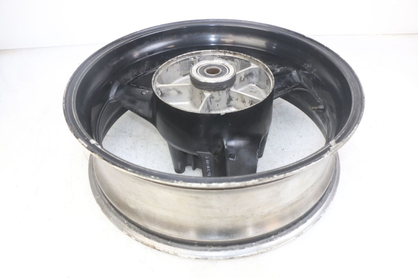 photo de LLANTA TRASERA HONDA CBR F SC25 1000 (1989 - 1992) - Marcados y referencias originales