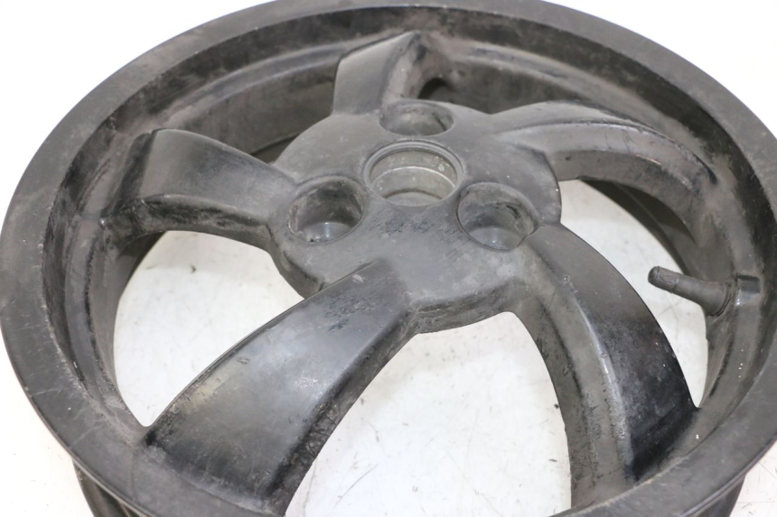 photo de LLANTA TRASERA PEUGEOT CITYSTAR 50 (2013 - 2017) - Zoom sobre los componentes